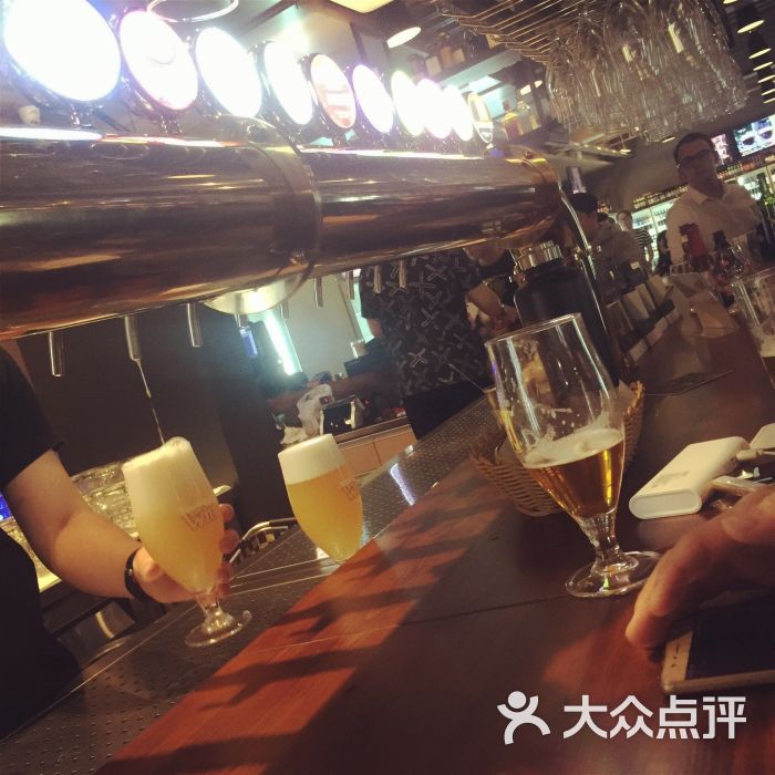 啤酒阿姨-图片-上海休闲娱乐-大众点评网