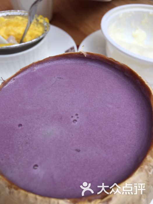 满记甜品:每次去必点杨枝甘露,应季小杂果.沈阳