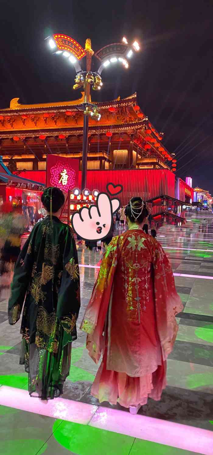 美人梦唐潮汉服体验馆大唐不夜城店