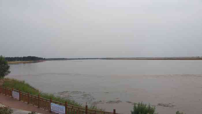 黄河湾风景区-"兰考东坝头黄河湾风景区,是万里黄河十