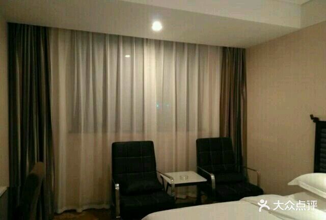 世纪星酒店(商丘南京路金世纪广场店)