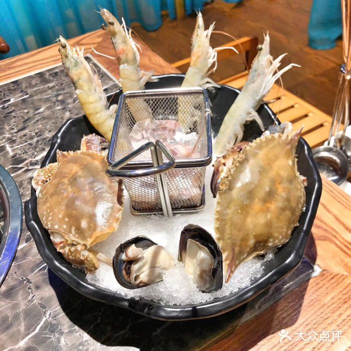 泰魅泰式火锅海鲜拼盘图片