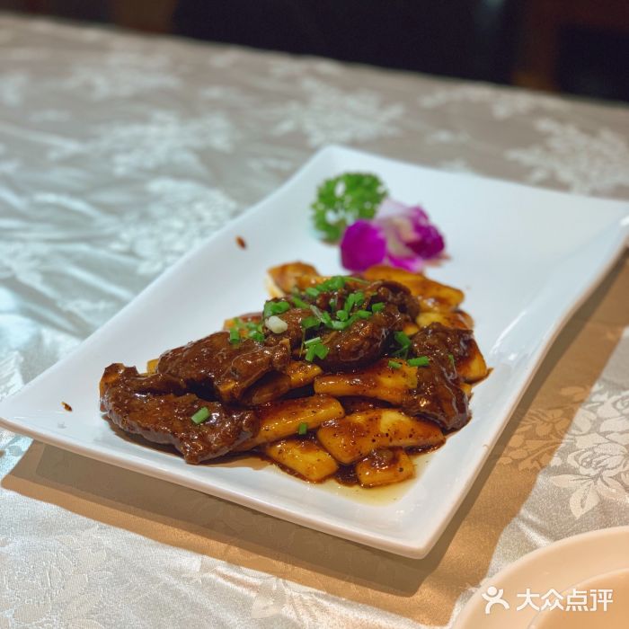 930私房菜(虬江路店-牛仔骨炒年糕图片-上海美食-大众点评网