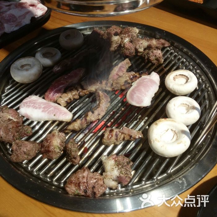 三丁目炭火烧肉