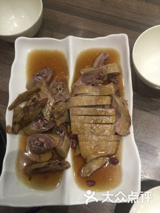 店制盐水鹅拼盘