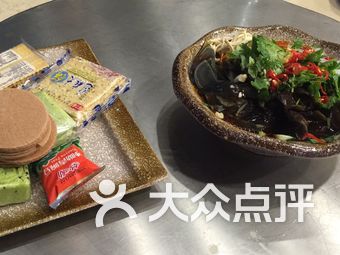 朝阳街附近美食 yN9V5JsHaFhdUtSJVHet4sfJxt1AyNcsukg5G7m9_qjTtYaXFmiKBqJc_bNvyQABs9bU8u7TlyVW3ovyQ7Jtmw.jpg