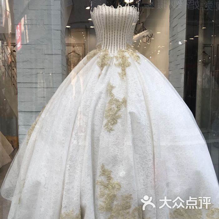 虎丘婚纱一条街