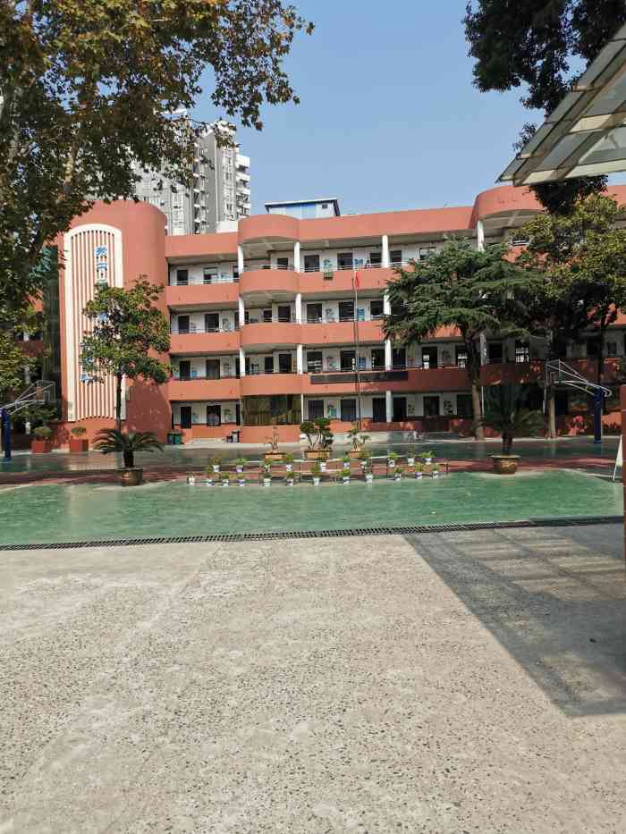 复兴路小学(水陆街校区)-"去武昌水陆街吃早点,在马路