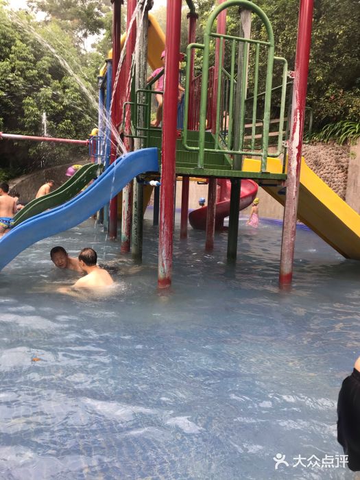 明熙森林温泉图片