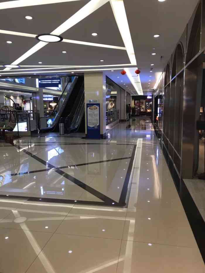 居然之家(北四环店)