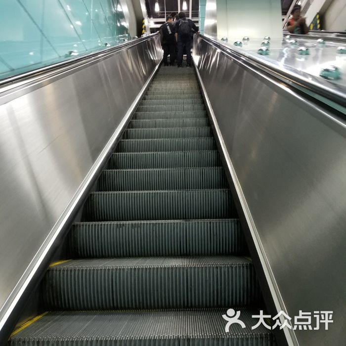 梅花园-地铁站