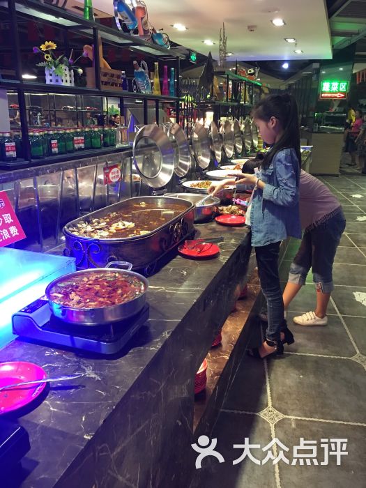 欢乐牧场时尚自助餐厅(苍梧路同科店)图片 - 第2张