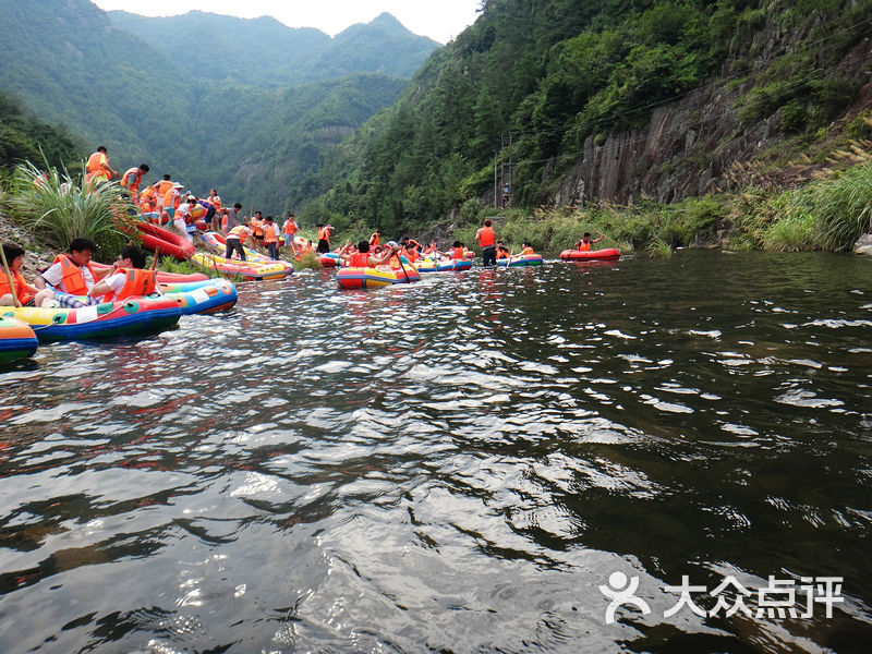 雁荡山猛洞河仙溪漂流20130811_141352_015图片-北京漂流-大众点评网