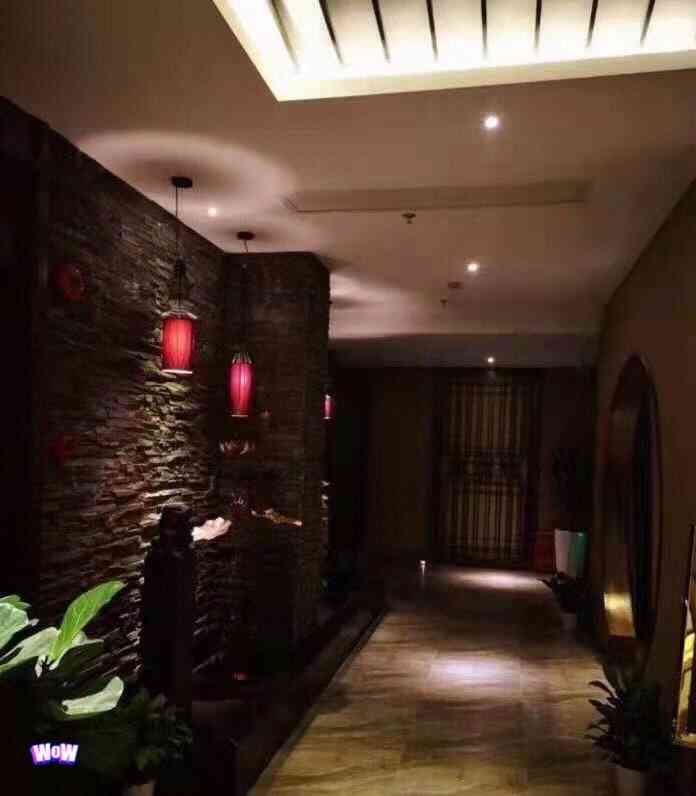 尊尚spa养生会所-"最近精神压力很大,约上好友来这里放松自我.