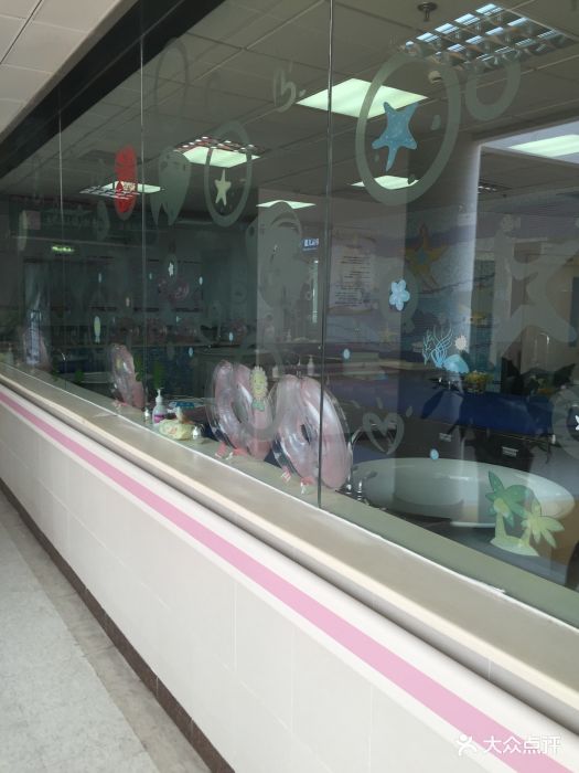 上海市浦东新区妇幼保健院停车场