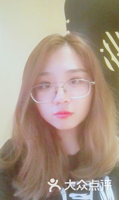 lunajames上传的图片