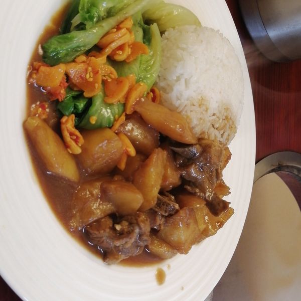 土豆排骨饭 ￥