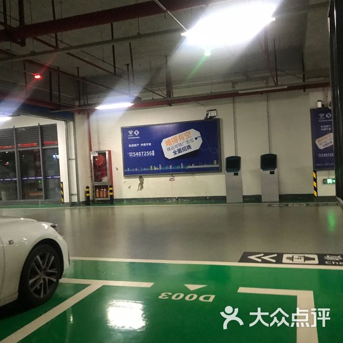 南宁东站南广场停车场