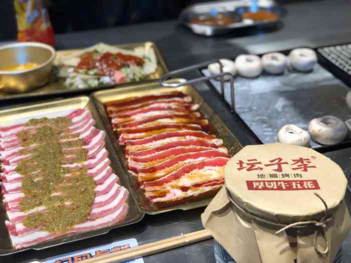 坛子李地摊烤肉(开发区红梅店)-"大连探店,新开的店,疫情好久没吃烤肉