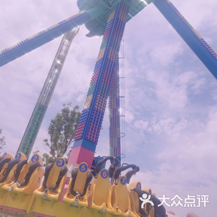 秋雪湖欢乐世界图片 第2张