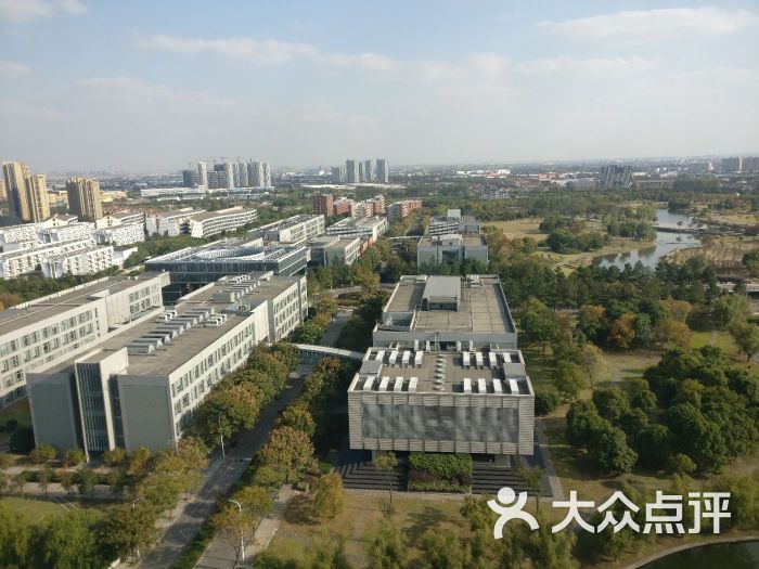 同济大学(嘉定校区)教学楼图片 - 第8张