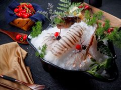 石斑鱼刺身-小邢海鲜龙虾烧烤(淮海中路店)
