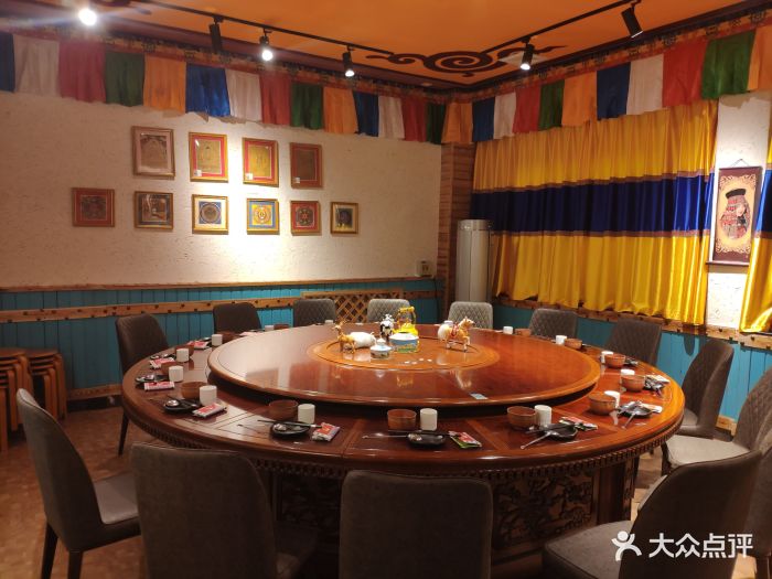 巴特大叔蒙古包蒙藏餐厅图片