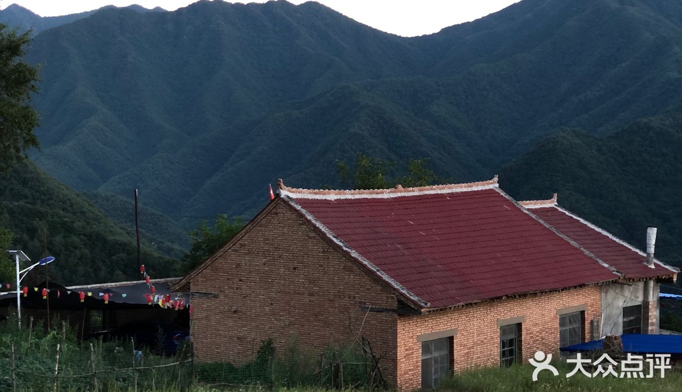 高山草甸 蓝田流峪寺村|开车1.5h可以抵达的露营地