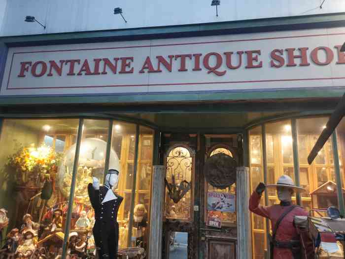 fontaine antique shop-