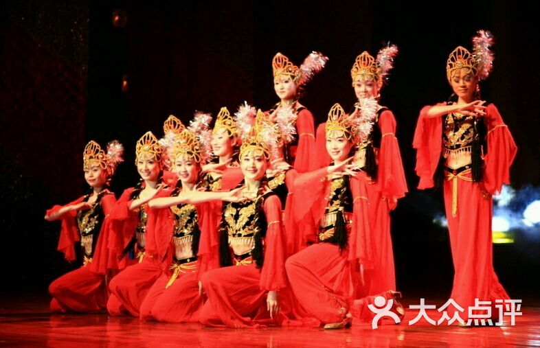 新世纪音乐舞蹈中心-民族舞 新疆图片-南充学习
