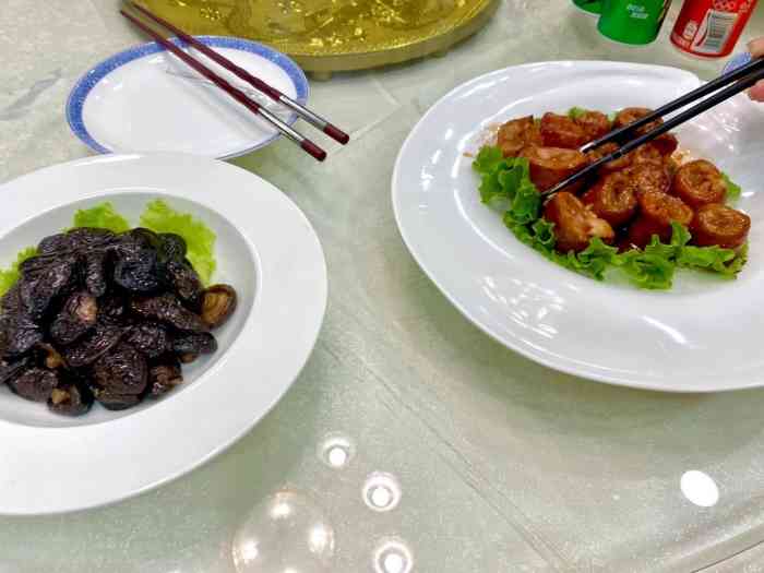 鸿宴饭庄(白孔雀店"路过唐山特意去尝尝 还不错 饭菜味道不错.