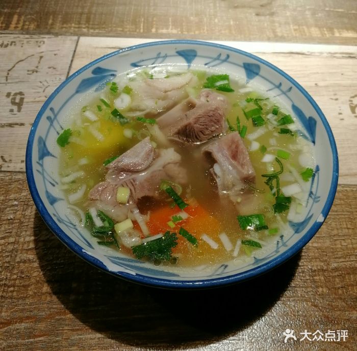 新粤穆斯林.新疆风味主题餐厅(佳兆业广场店)清炖羊肉汤图片