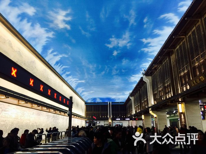 汉正街地铁站-站厅图片-武汉生活服务