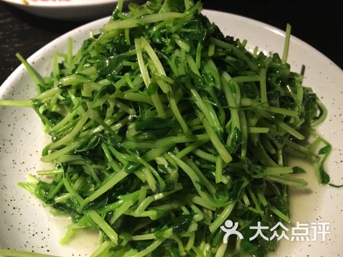 酒香炒豆苗