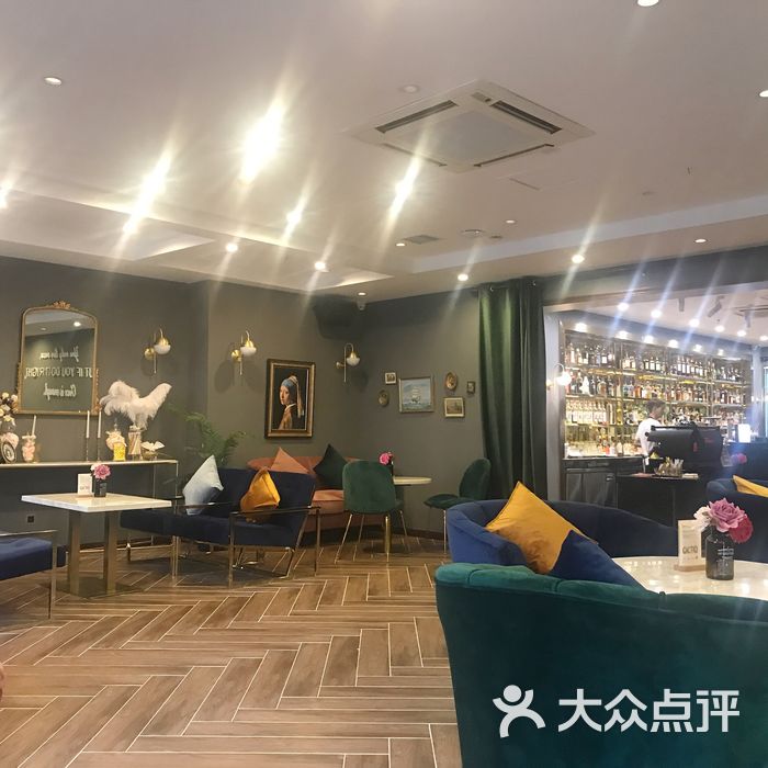 honey lounge 二倍,size zone 象牙 luxe lounge