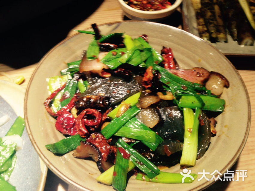 蕨粑炒腊味