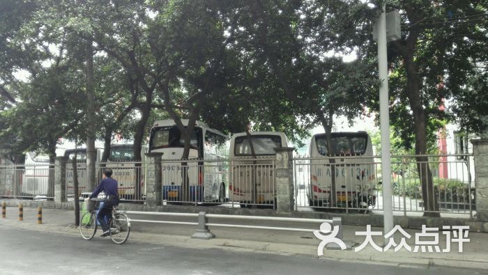 四川省汽车运输公停车场司成都旅游集散中心-