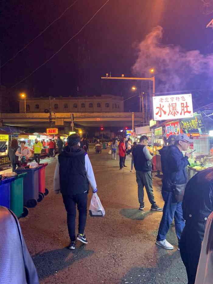 香坊夜市-"哈尔滨师大夜市的火爆程度 大家都了解过了