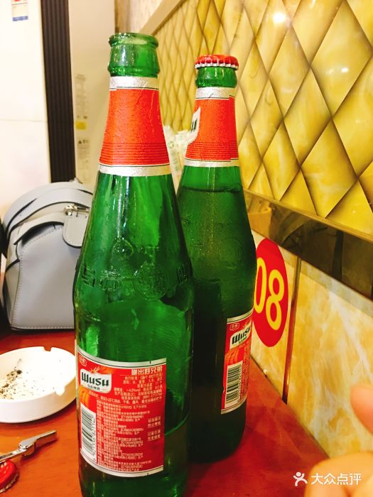 乌苏啤酒