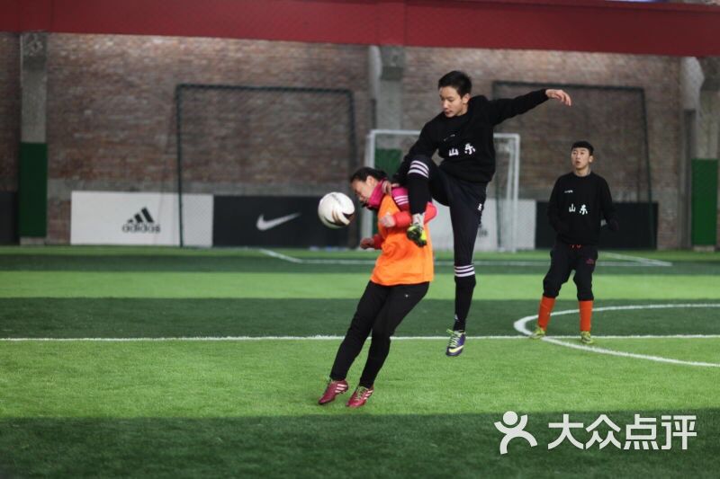 天津二十三号青少年足球俱乐部-图片-天津运动