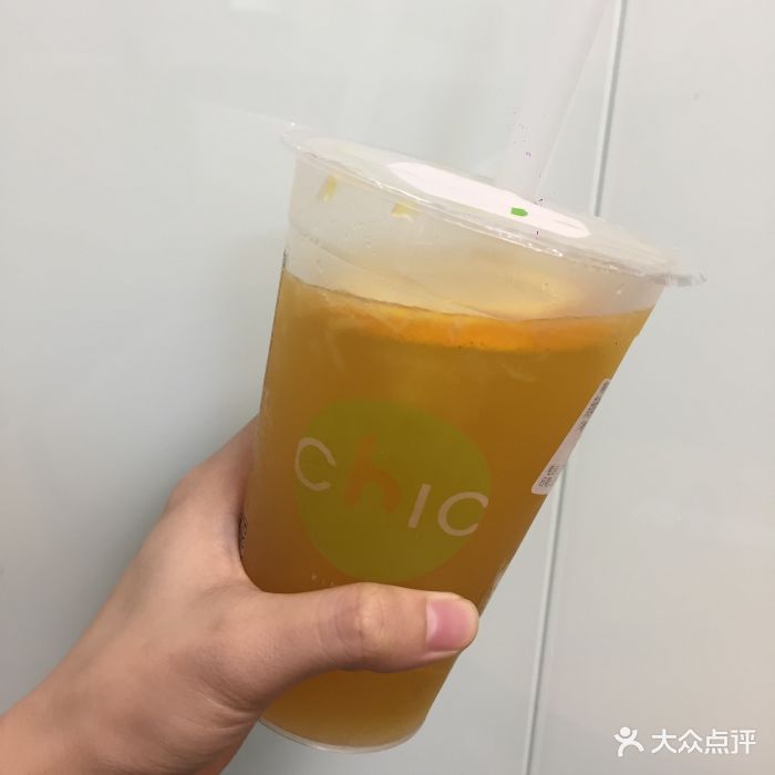 新鲜柳橙绿茶