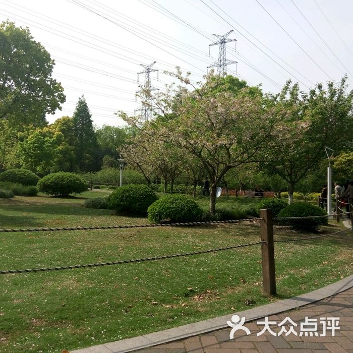 梅陇公园