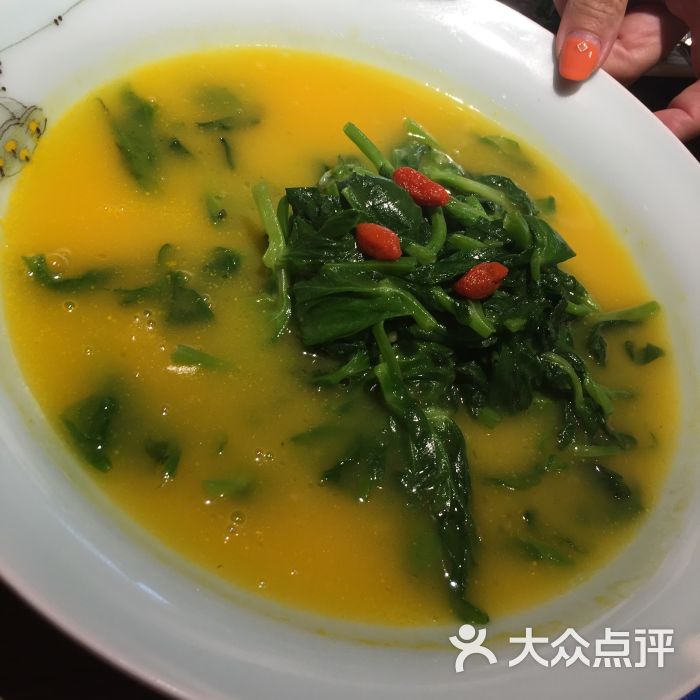 豆汤豌豆苗