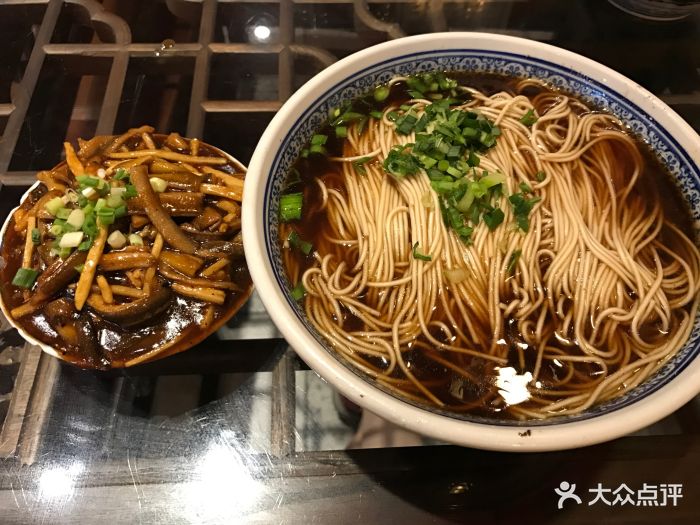 红油鳝糊面