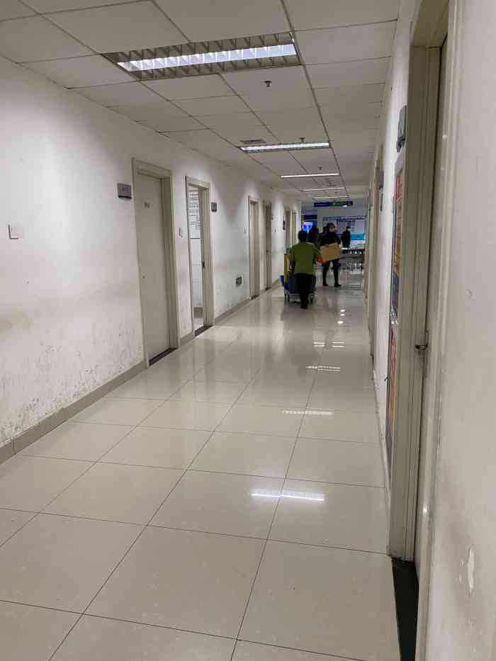 天津市安定医院"跟北京的安定医院相比,这里的环境真的是太.