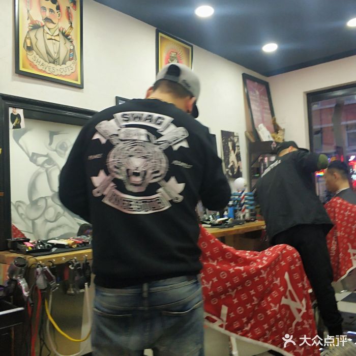 tigerbarbershop 老虎男士理发店图片