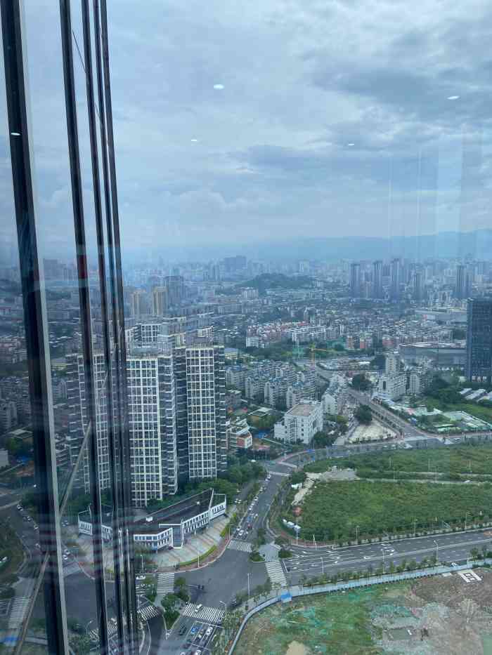 ifc福州国际金融中心"福州好多好多的写字楼,处处有小时候向往的.