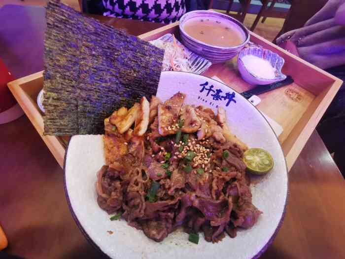 仟喜丼日式烧肉饭(国购广场店)