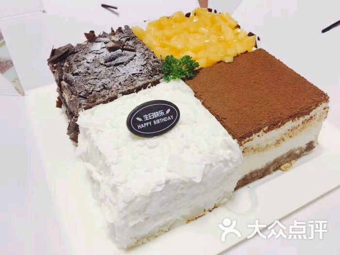 幸福西饼生日蛋糕(西宁店)四重奏图片 - 第1张