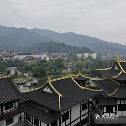 宁波余姚周边旅游景点，宁波余姚周边旅游景点大全？